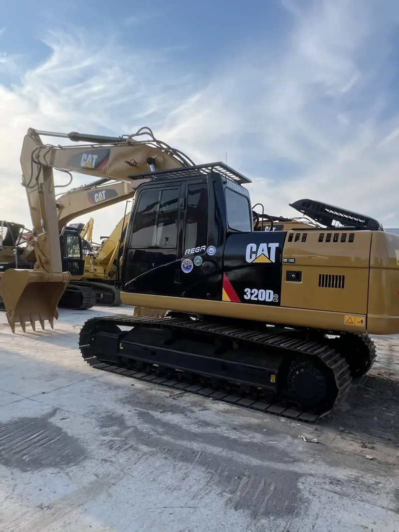 Caterpillar CAT 320D2